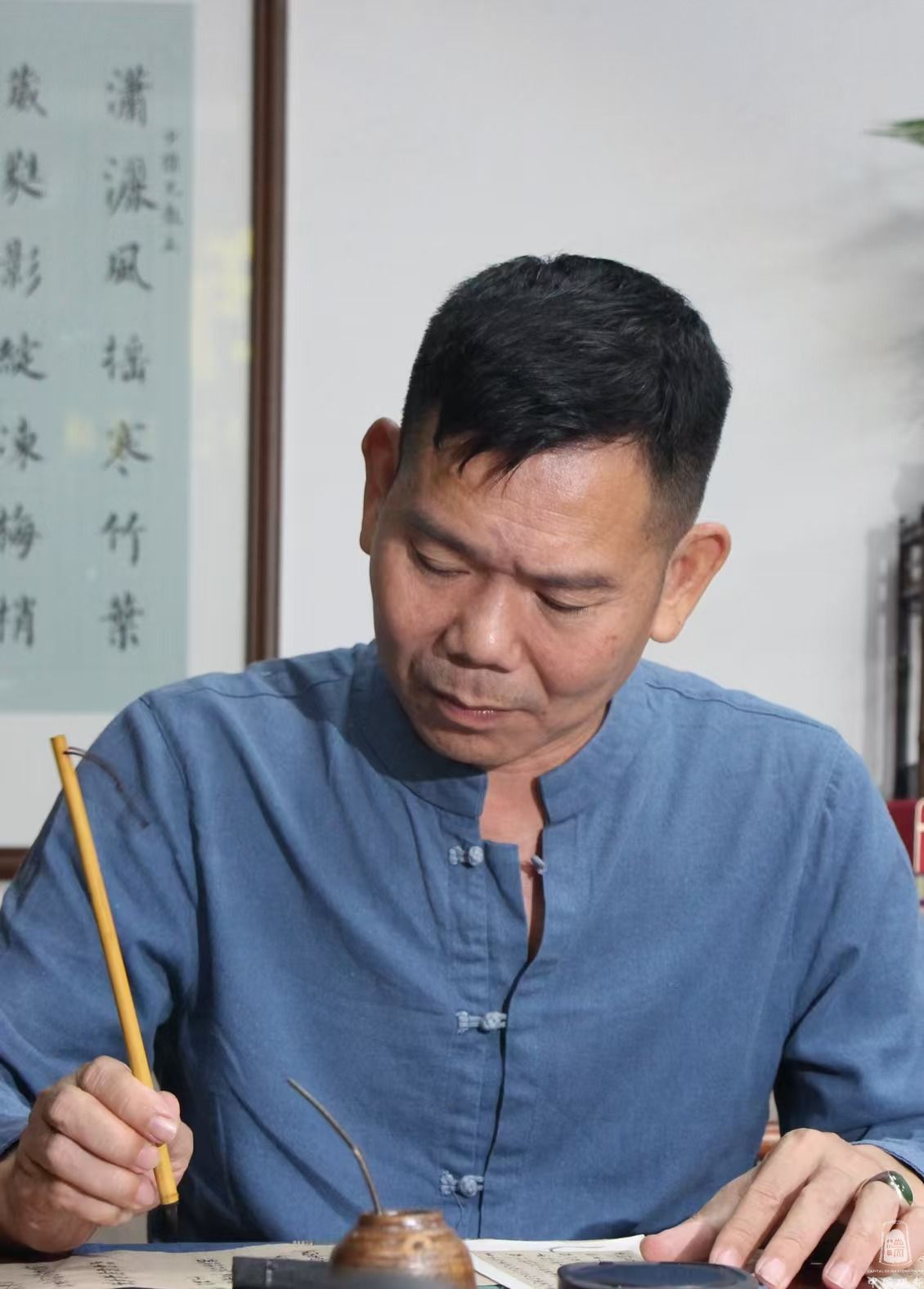 黄广康