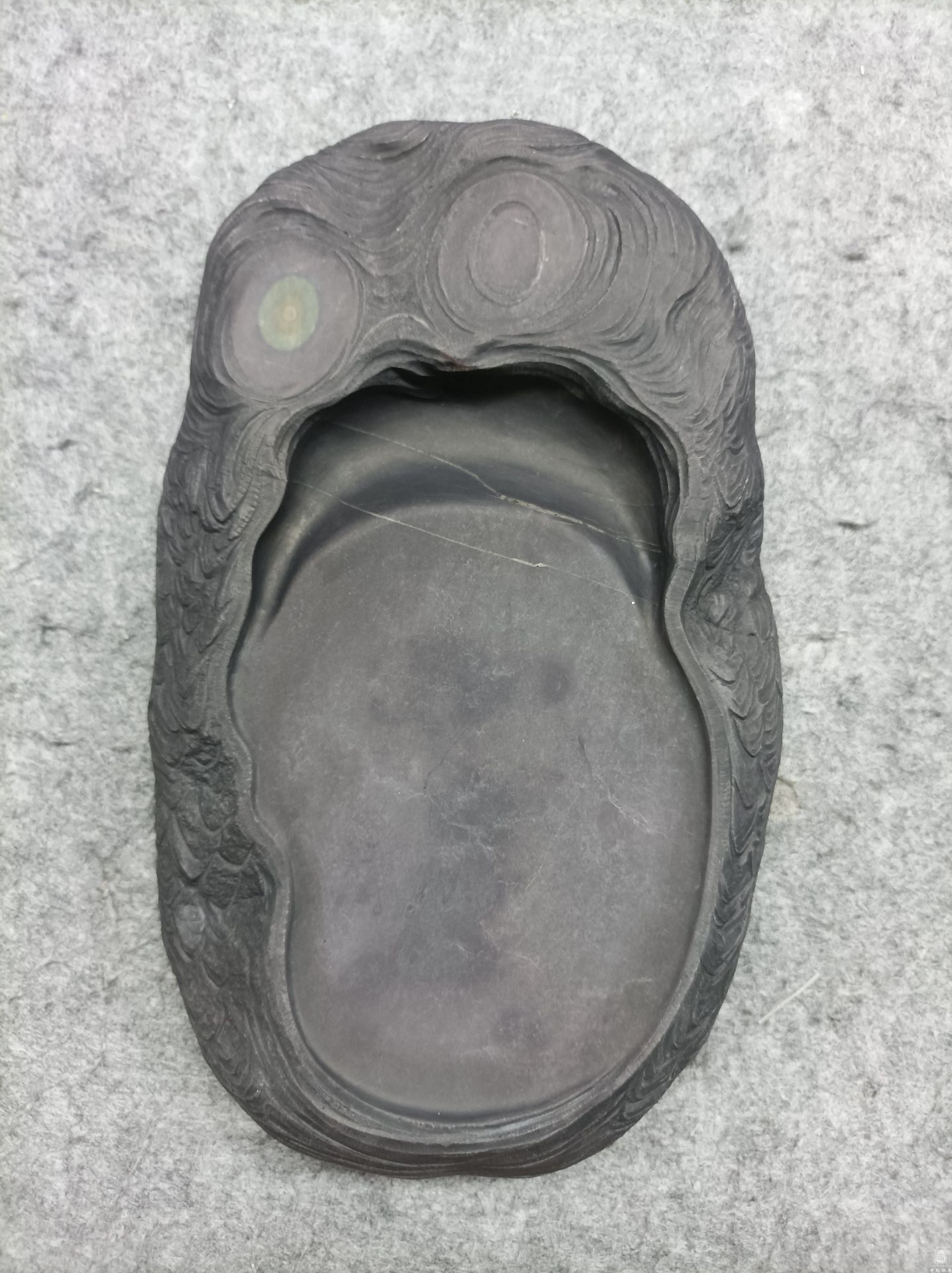炯炯有神砚